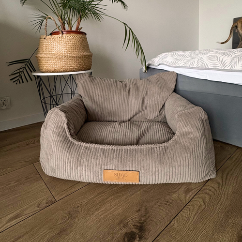 Fotelik samochodowy i legowisko 2w1 dla dużego psa - sztruks beżowy