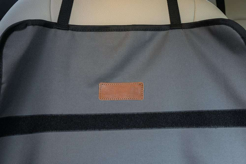 Transporter dla psa lub kota ciemny szary z personalizacją